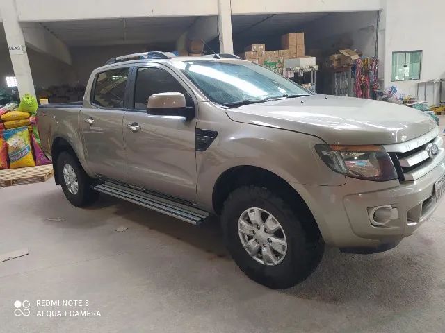 Range 2014 bem conservada 