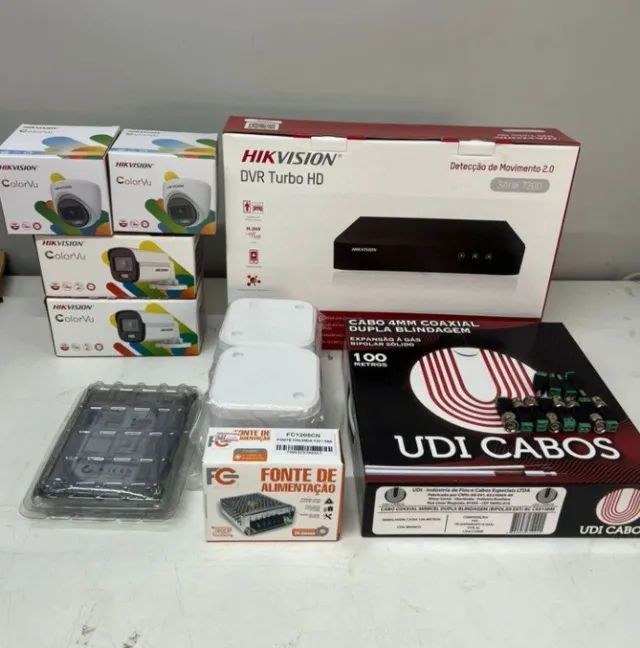 kit com 4 cameras instalado marca hikvision.  garantia de 1 ano.