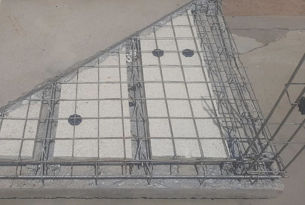 Fundação em Ferragens para Construção - Foto 2