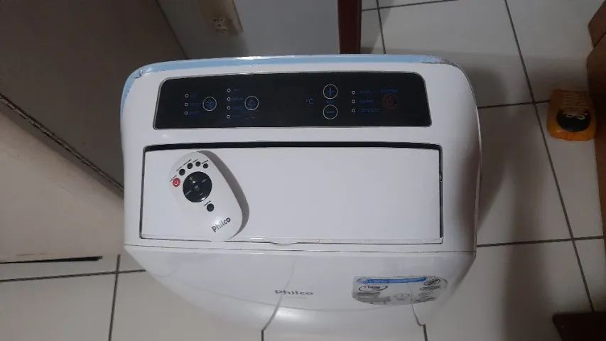 Ar condicionado portátil 11.000 btus - Foto 4