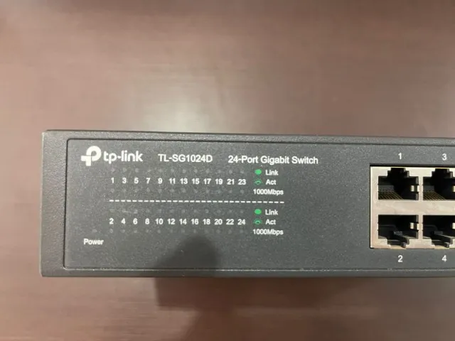 Switch TP LINK 24 portas giga