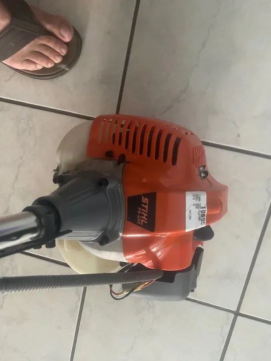 Roçadeira de grama a gasolina Sthil 290 importada - Foto 2