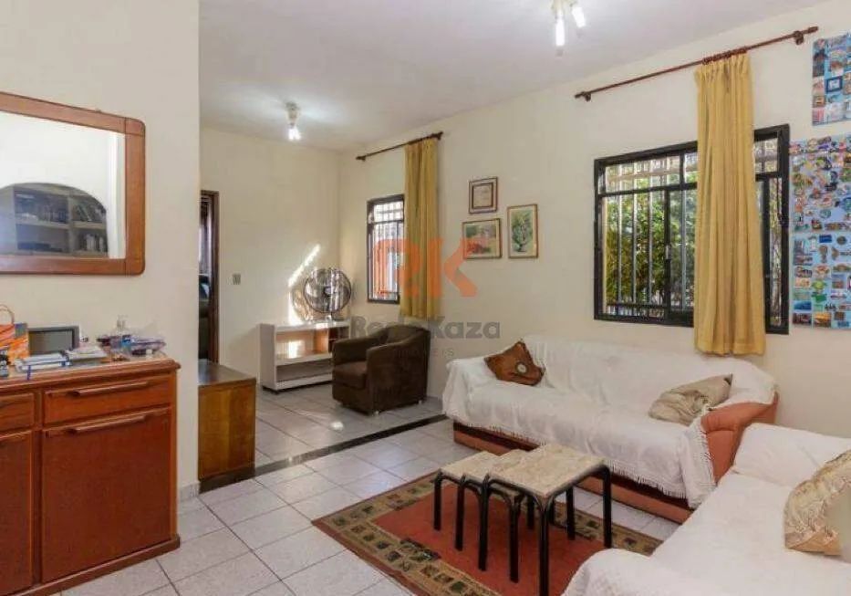 Casa à venda, 4 quartos, 1 suíte, 2 vagas, Itatiaia - Belo Horizonte/MG