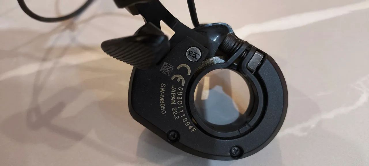 Passador Shimano XT, DI2, esquerdo. - Foto 2