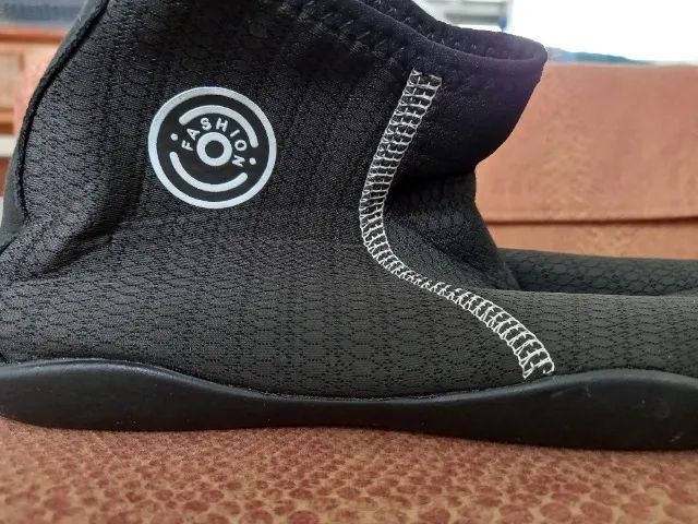 Bota para surf - Foto 4