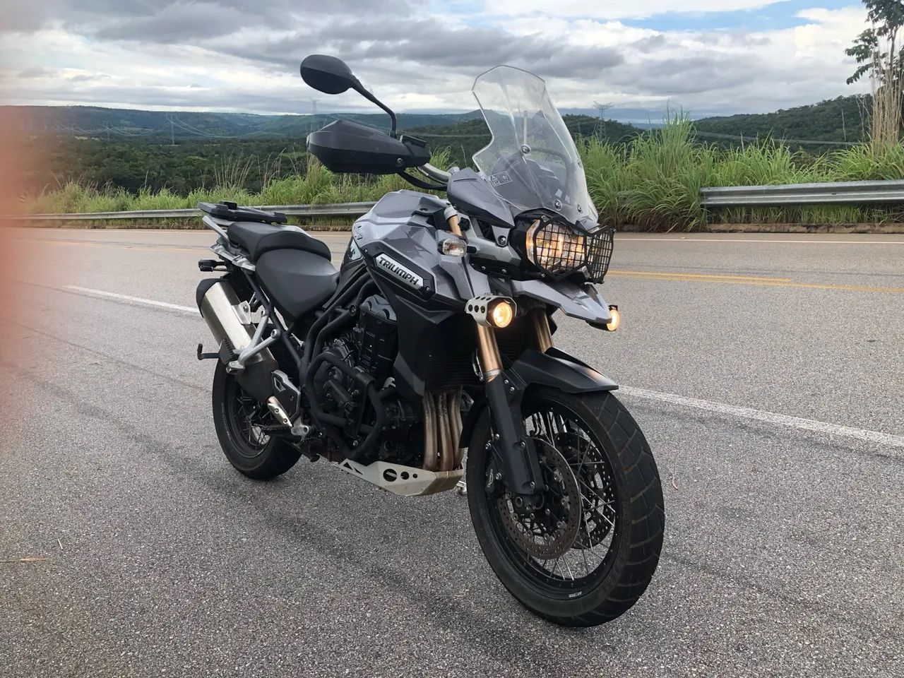 Triumph Tiger 1200 XC - Impecável - Foto 9
