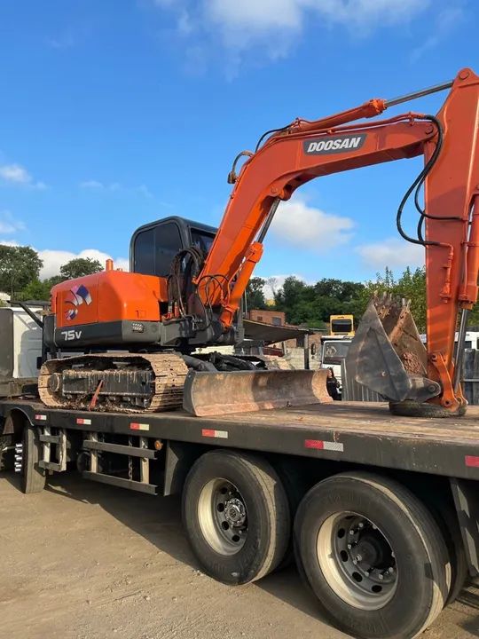 Escavadeira  - Foto 2