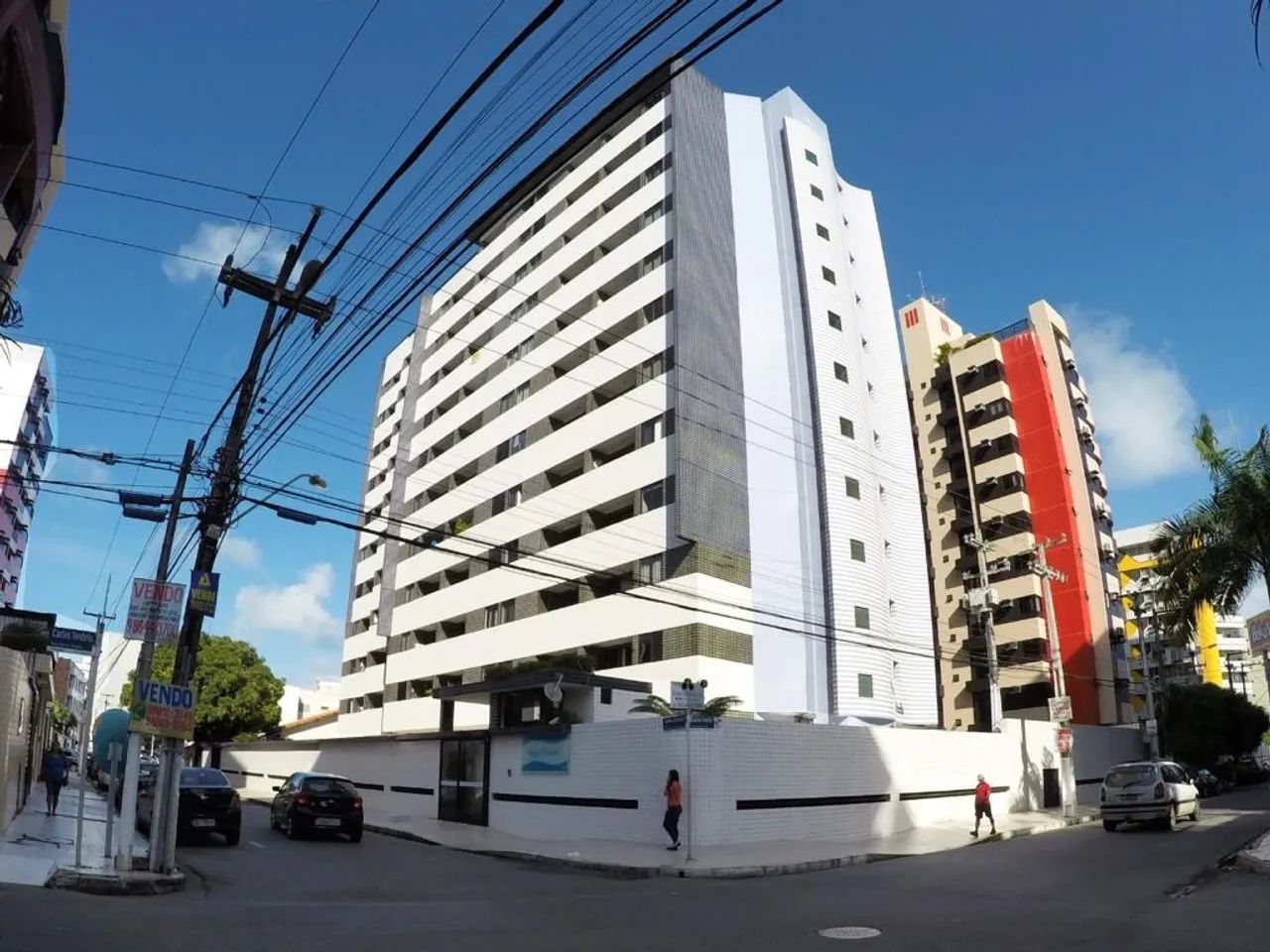 Apartamento aconchegante com varanda e vista para a cidade - Foto 11