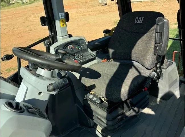 Retroescavadeira 416F2 - Parcelamos  - Foto 3