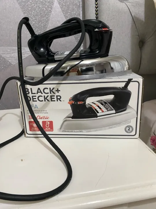 Ferro de passar Black Decker 220
