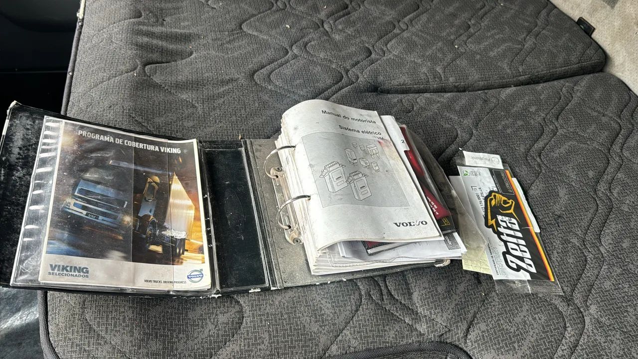 Volvo 330 euro 5 2013 - Foto 6