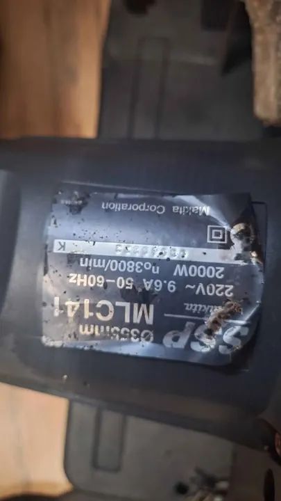  Vendo 2 policorte 220V bosch e makita com 15 discos para empresas serralheiro, trabalhos  - Foto 3