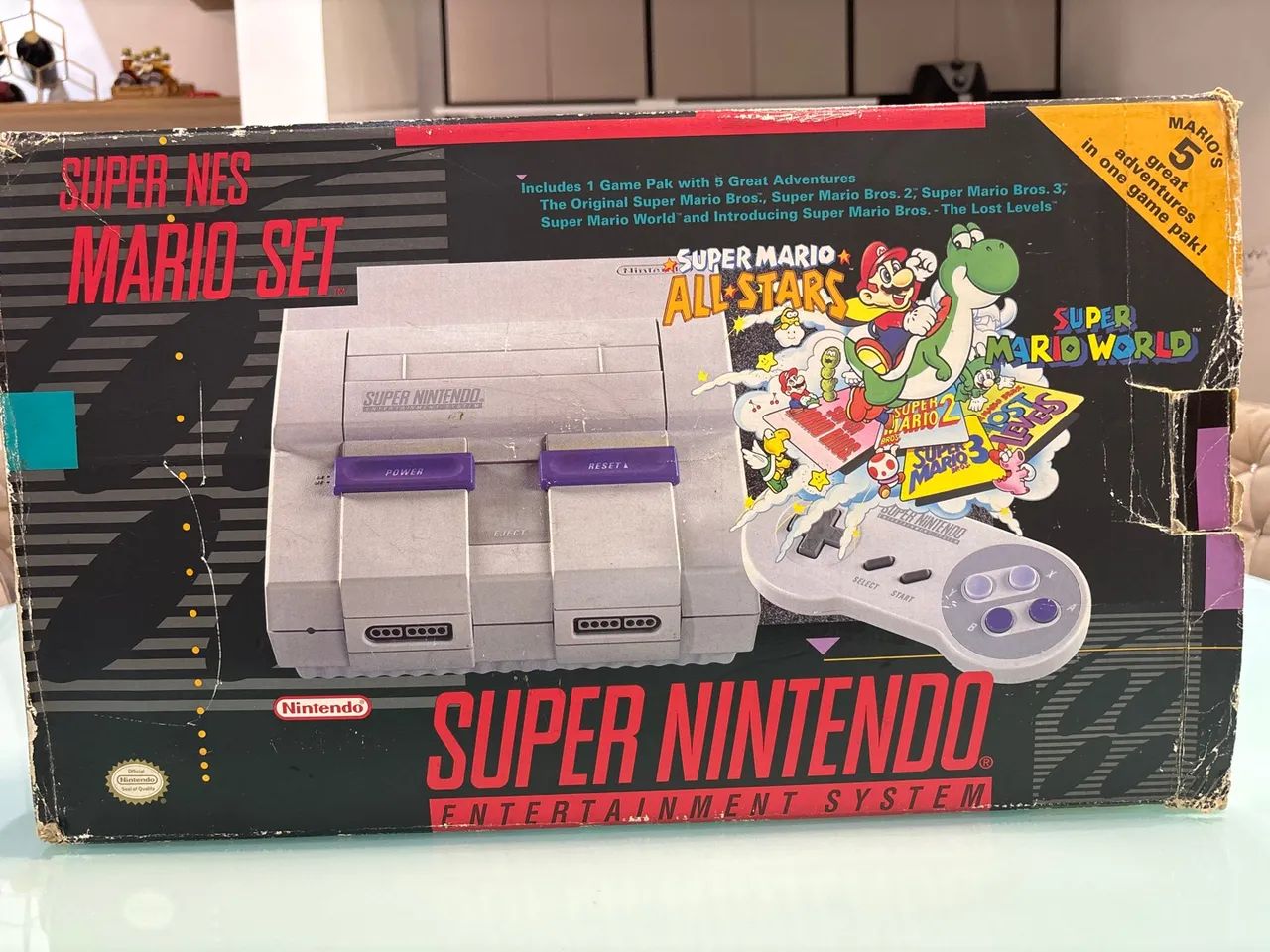 Super Nintendo -SNES na caixa e manual 