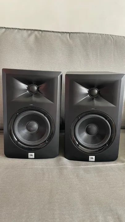 JBL LSR305