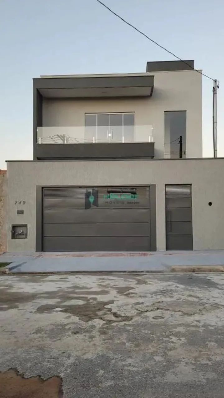 Excelente casa a venda de 03 quartos sendo 01 suíte no bairro Tiradentes- Betim/MG