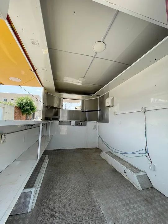 Food Truck semi-novo - Pronto para o Sucesso! - Foto 4
