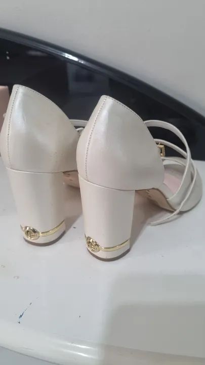 Sapato sandália noiva Jorge Bischoff tam 38 Calçados