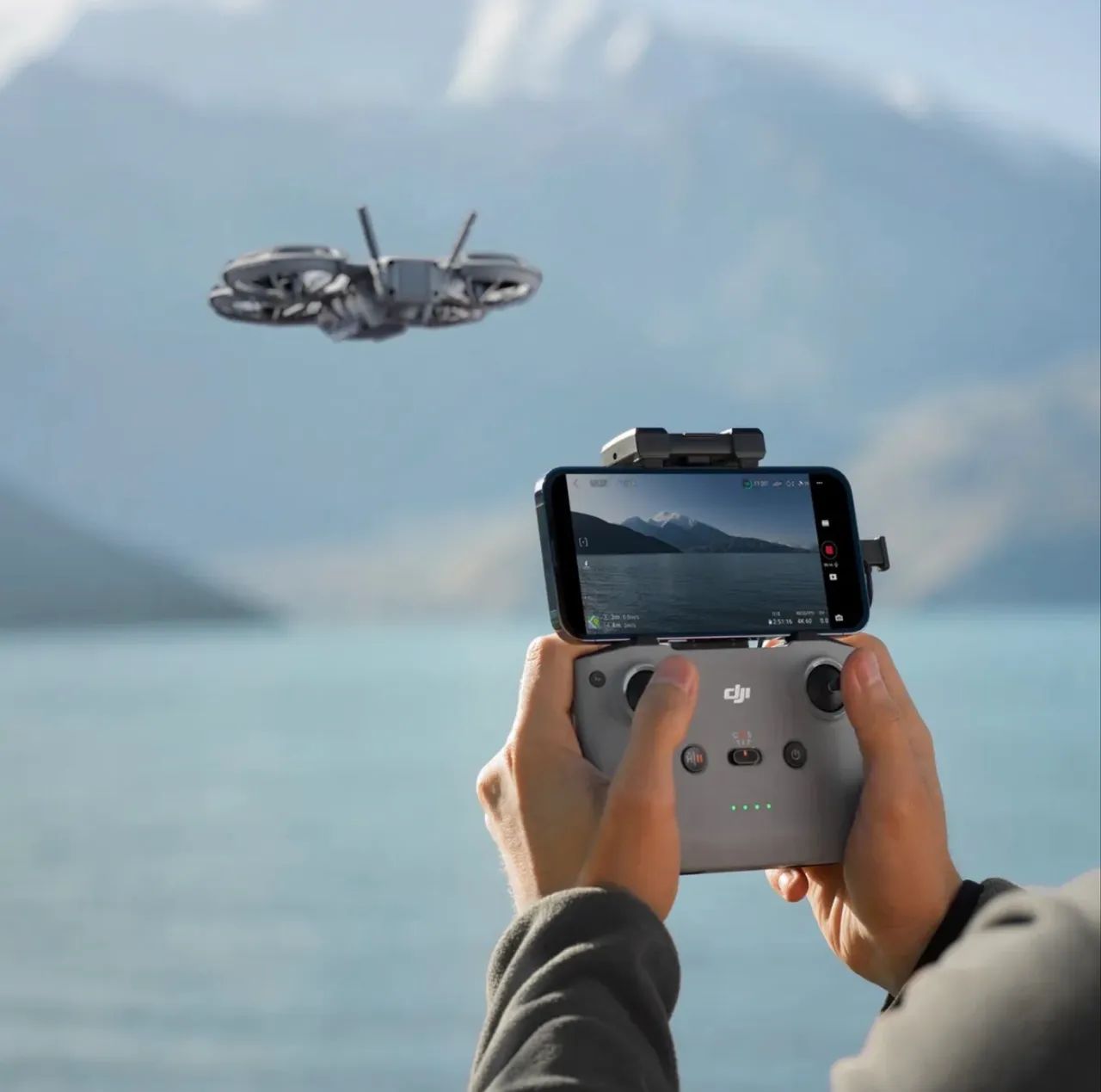 Drone DJI Neo 2 Fly More Combo - Foto 4