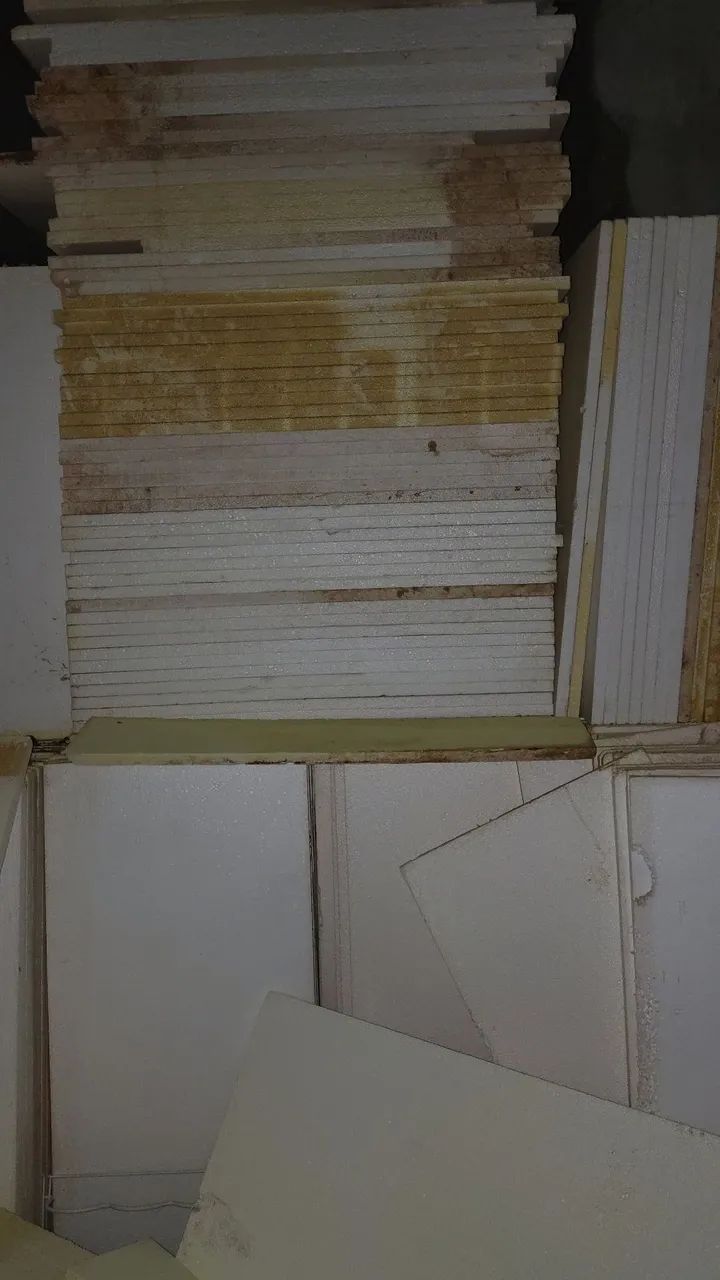 Placa eps 1 metro por 50cm 3cm altura  - Foto 6