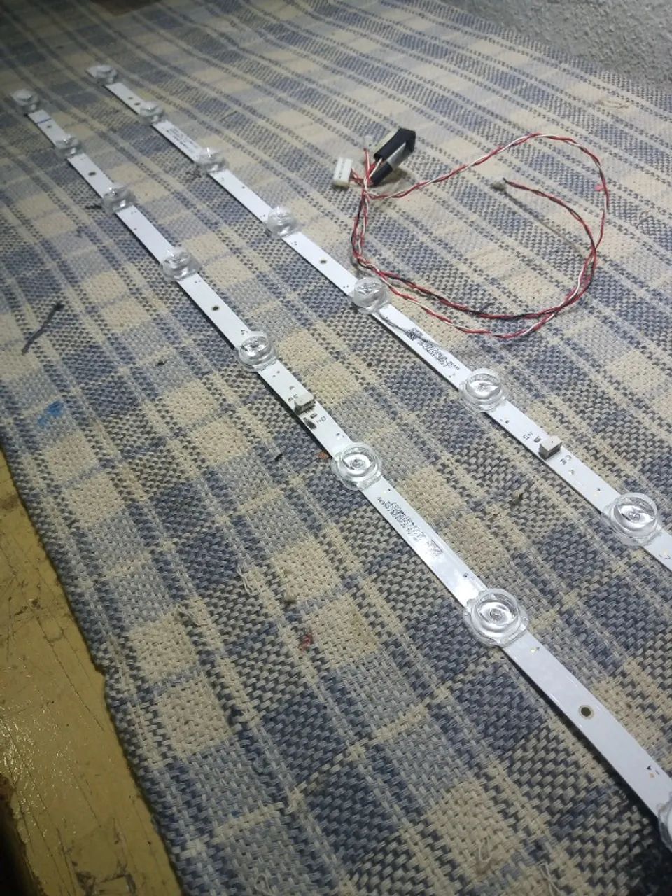 Kit Barras de Leds Tv TCL 40S615 - Foto 5