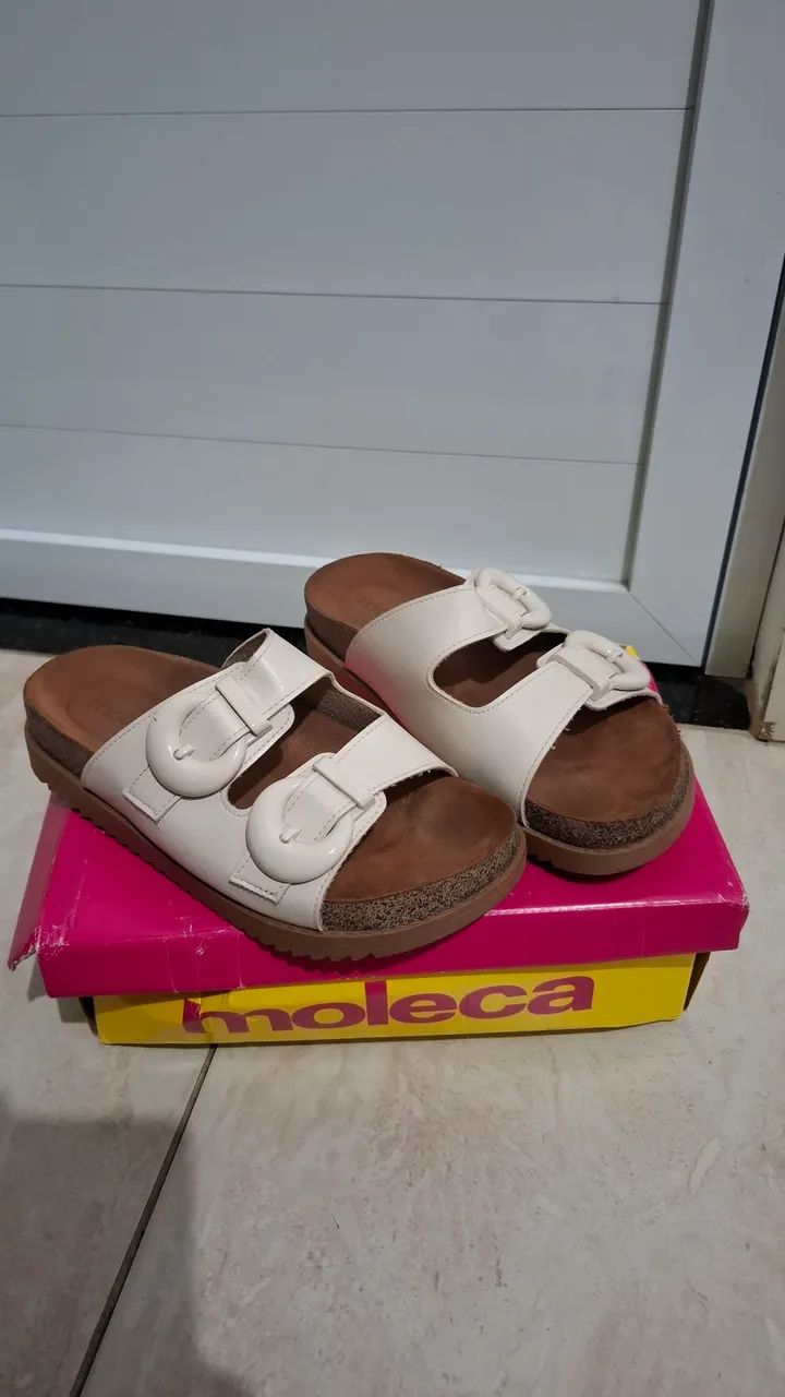 Sandalia fivela moleca 