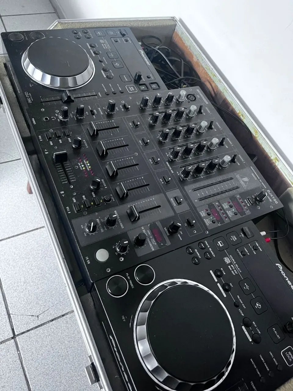 Cdj 700 gemini + mixer e cases - Instrumentos musicais