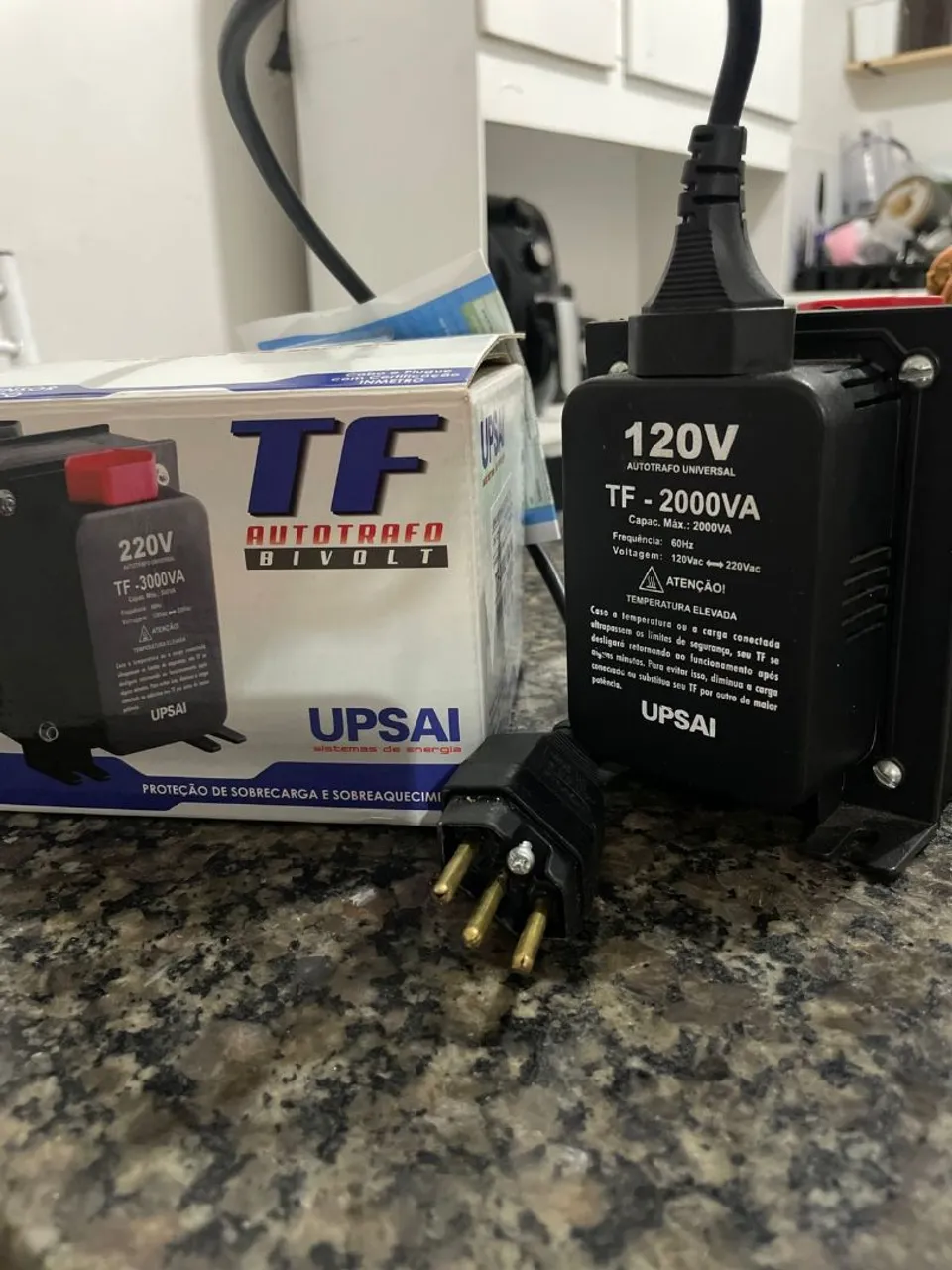 AUTOTRANSFORMADOR INVERSOR AT 2000 BIVOLT 110/220V E 220/110V