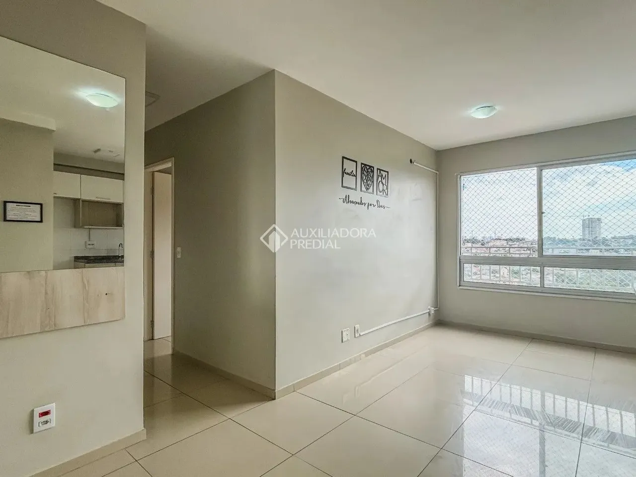 Apartamento à venda no Passo das Pedras com 2 dormitórios e 44 m² de área útil