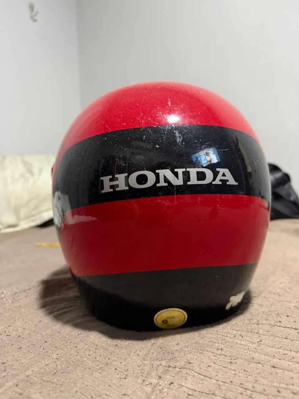 Capacete Honda Vintage - Vermelho e Preto