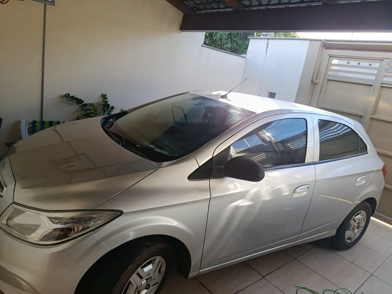 Chevrolet Onix LT 1.0 2015
