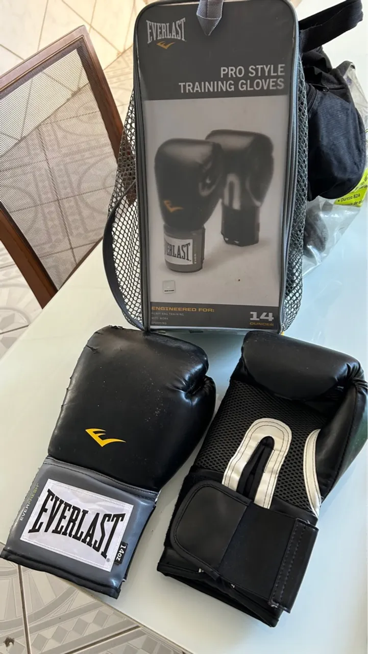 Luvas de Boxe Everlast Pro Style 14oz