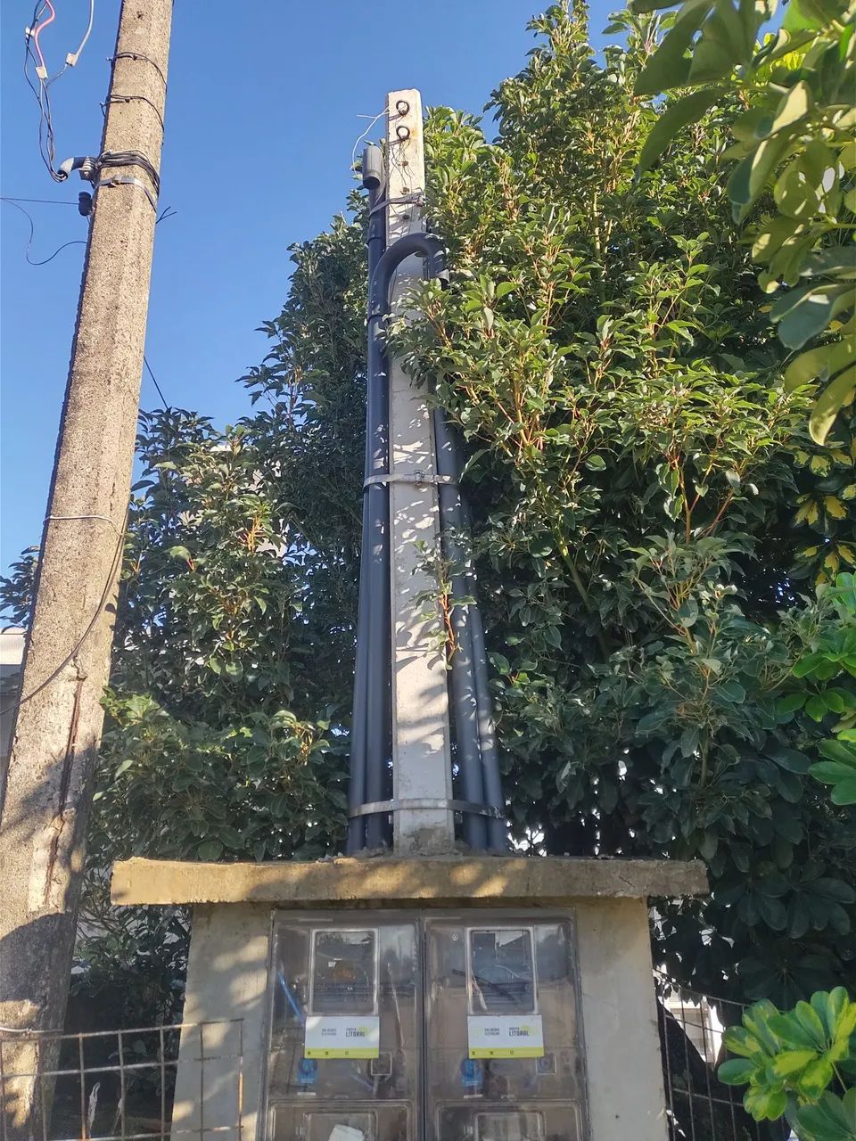 Quadro de Distribuição de Energia Elétrica, poste tudo novo só foi colocado tenque retira - Foto 5
