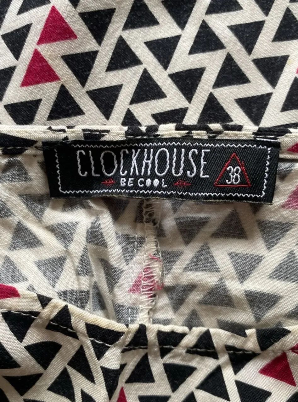 Blusa Estampada Ombro Vazado - Foto 3