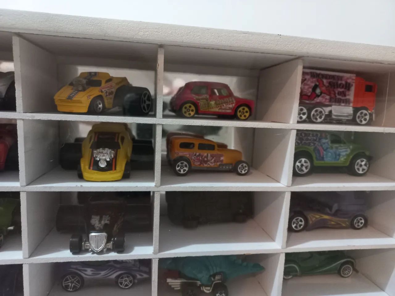 Caixa Expositora Funda com 48 Hot Wheels - Foto 3