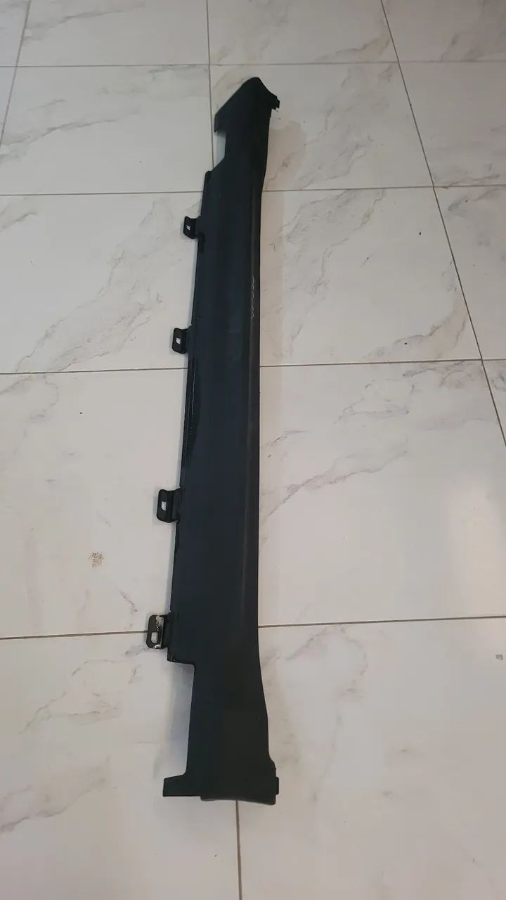 Spoler lateral esquerdo honda hrv