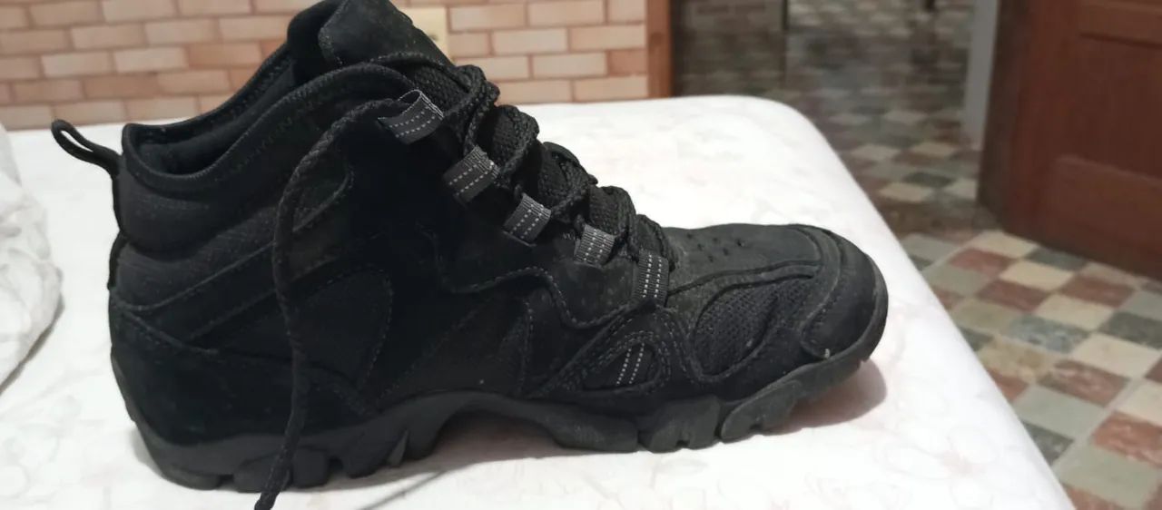 Oakley Shactor Mid Botinha Da Oakley Preta Com Verde Bota Oakley