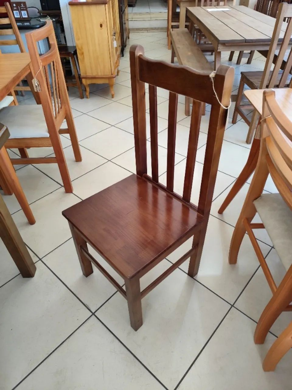 Mesa com 06 cadeiras  - Foto 5