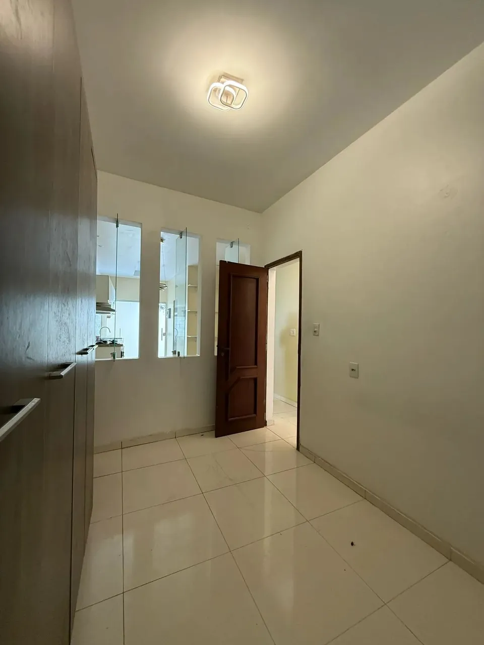 Casa de aluguel mobiliado possui 120 m² com 3/4, 1 suite em São Brás - Belém - PA