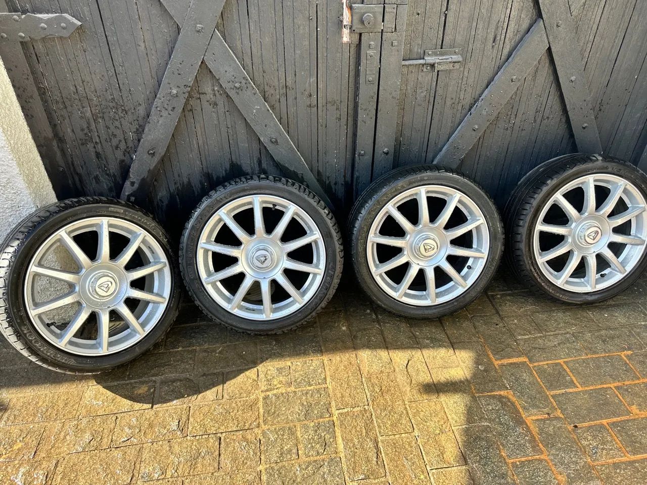 Rodas de liga leve 17 polegadas