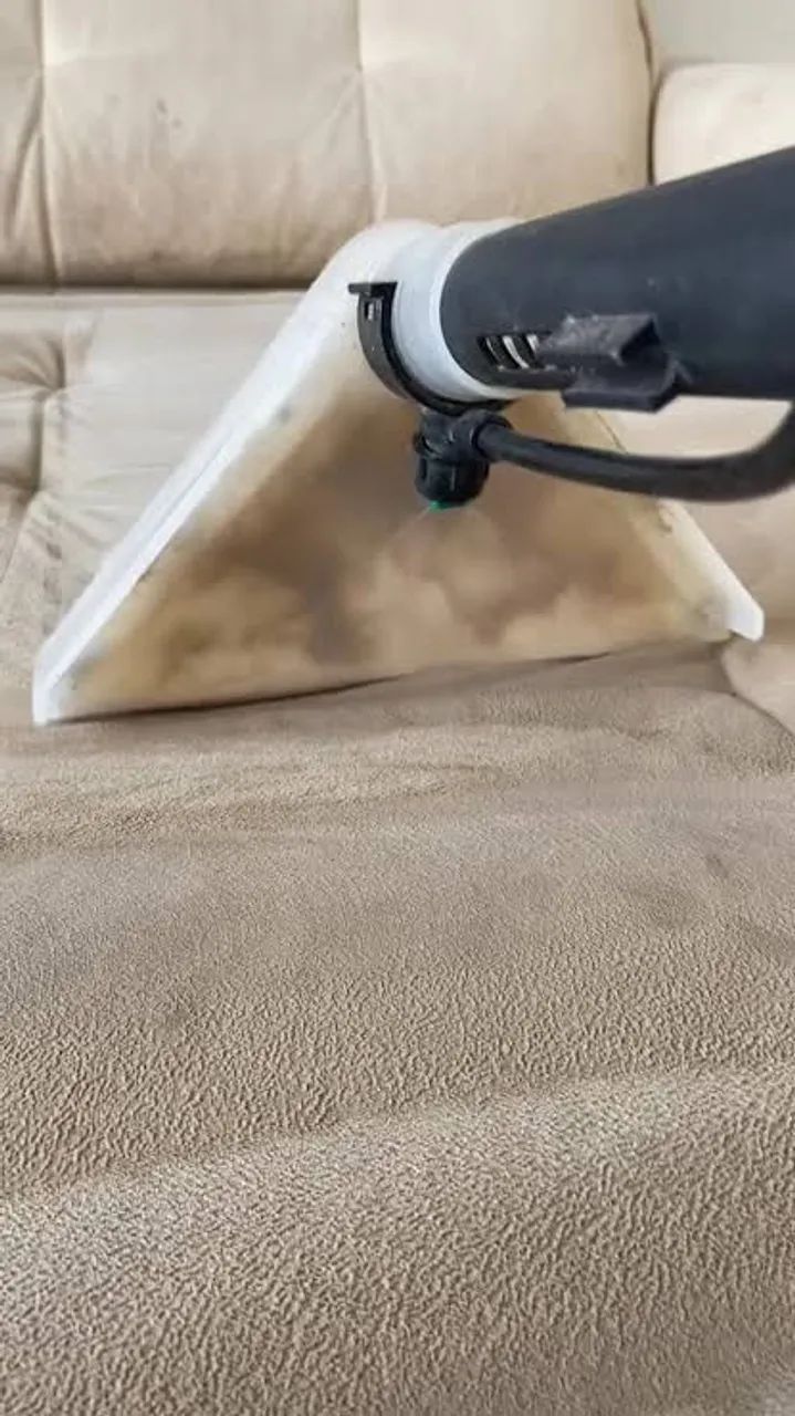 Higienização de estofados Lavagem a seco - Foto 2