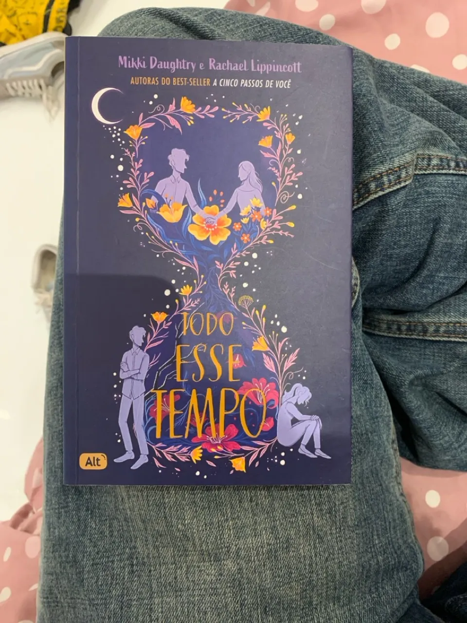 Livro Todo Esse Tempo - Mikki Daughtry e Rachael Lippincott