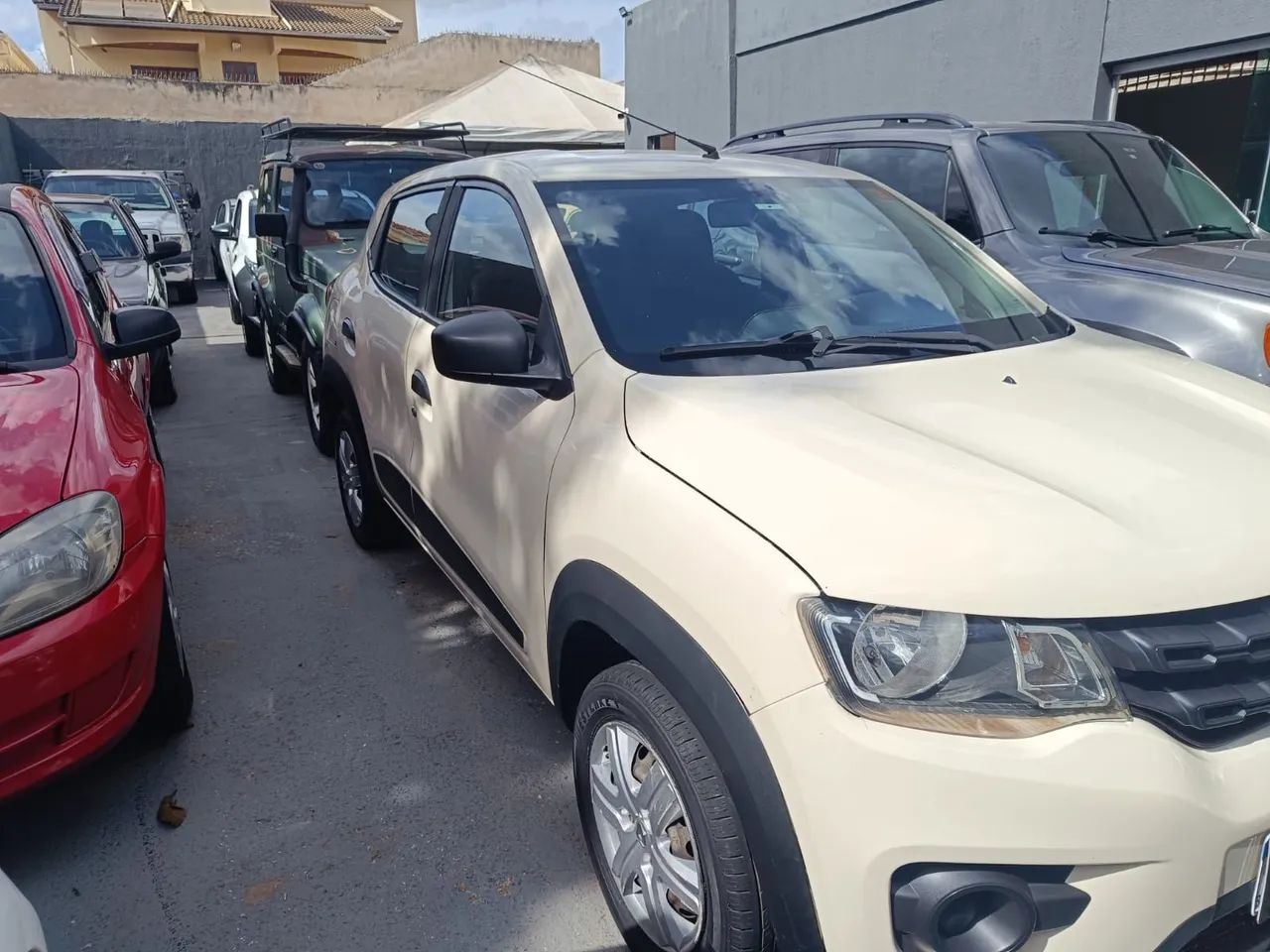 Renault Kwid Intense 1.0 Flex 12V 5P Mec. 2020 - Foto 2