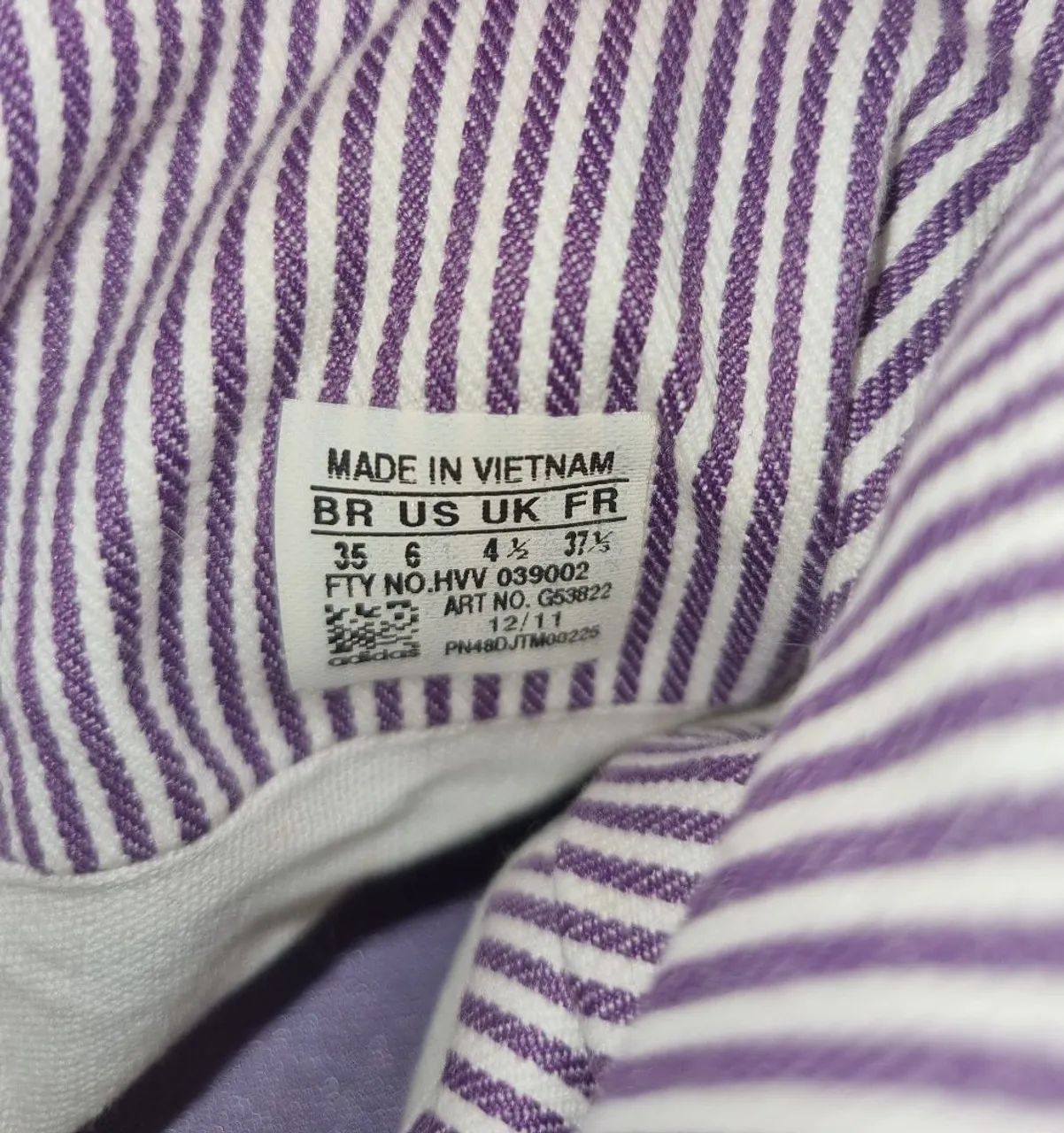 Bota cinza da adidas - Foto 3