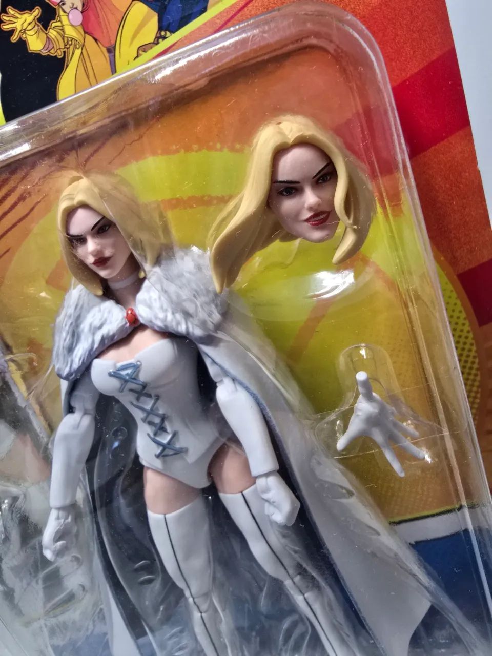 Marvel Legends Emma Frost X-Men 97 lacrado - Foto 4