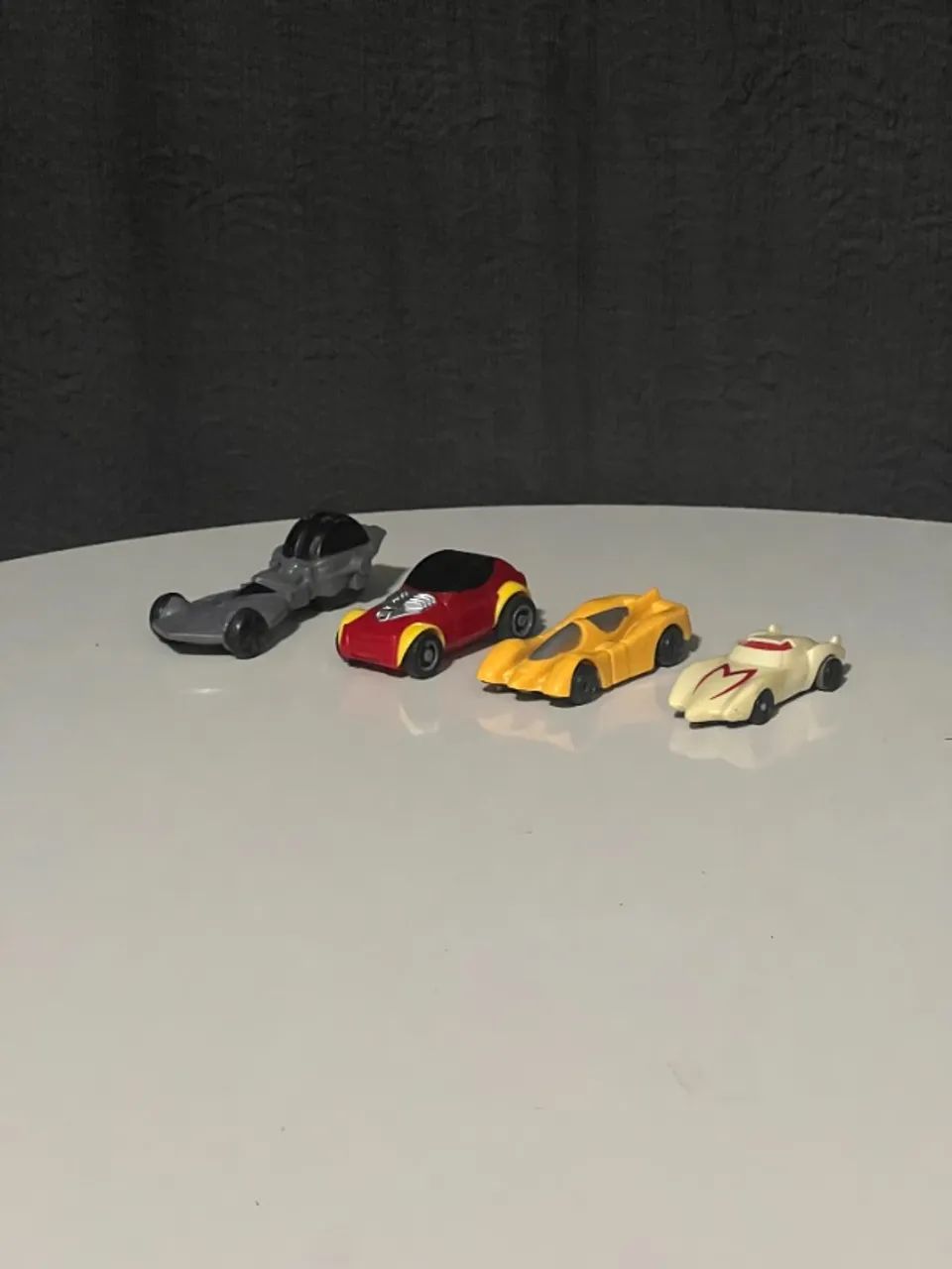 Lote de carrinhos plastico rigido