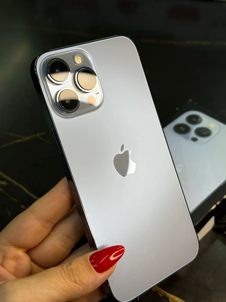 iPhone 13 Pro Max 256GB Blue Semi novo - Celulares e Smartphones