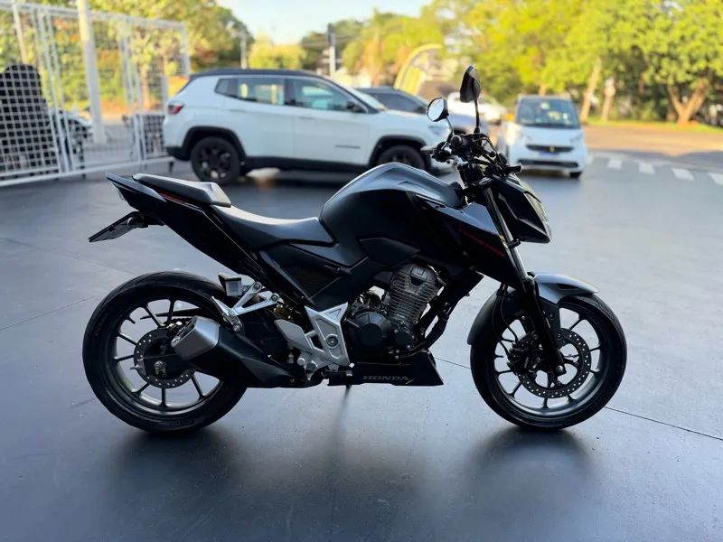 Honda CB 300F Twister 300 cc  - Foto 6