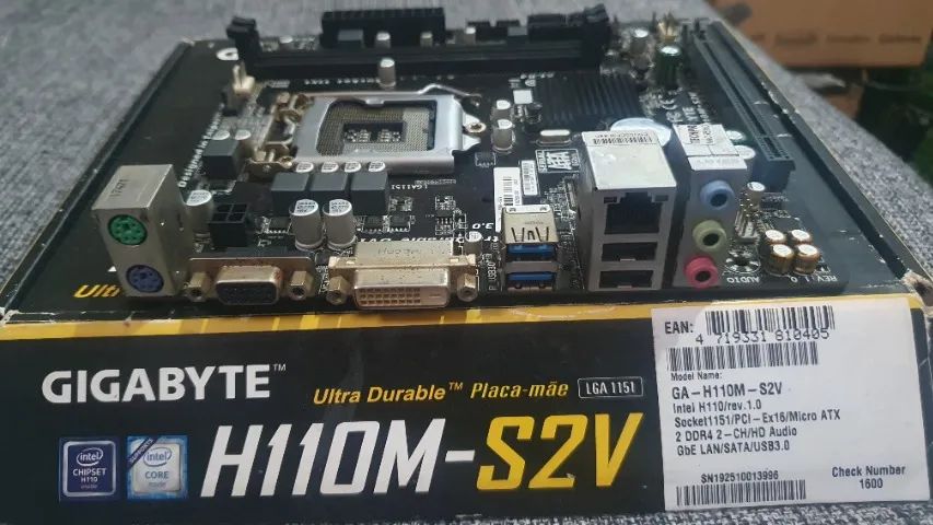 2 Placas-mãe Gigabyte H110m-S2V C\Def