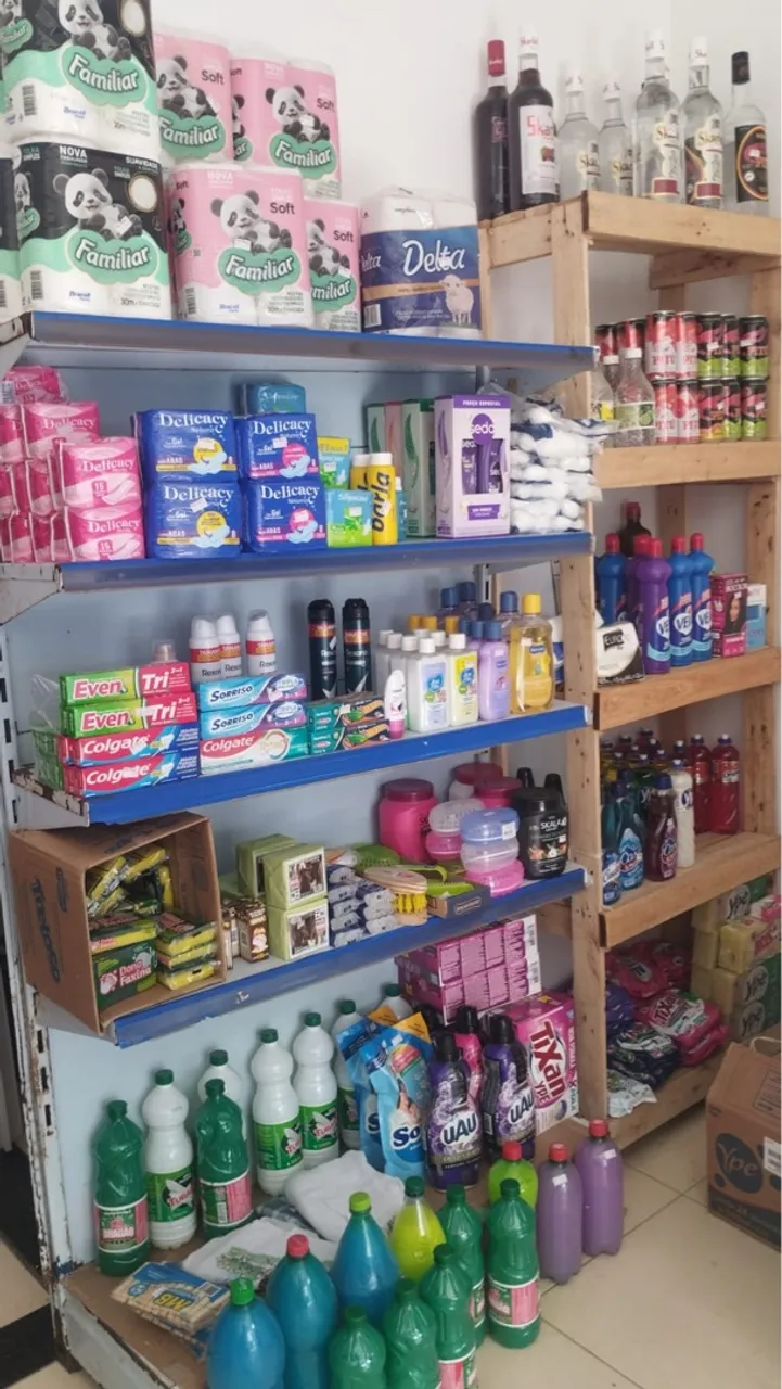 Vendo mercearia completa