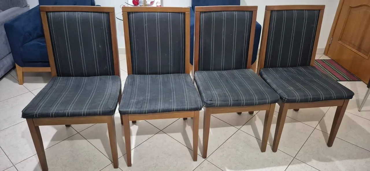 Solid Brown Wood Dining Table with 6 Chairs65105016632065124